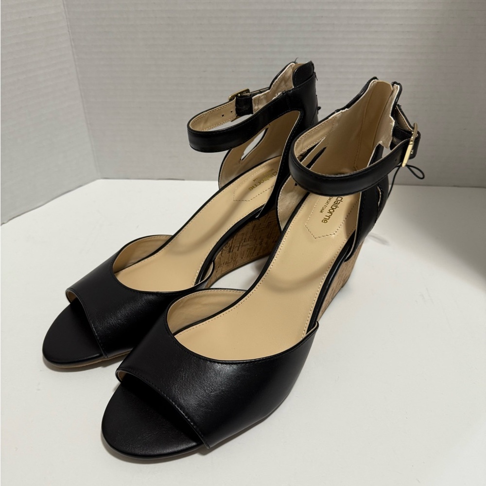 Liz Claiborne Octavia Black Heeled Wedge Sandal NWT Size 11